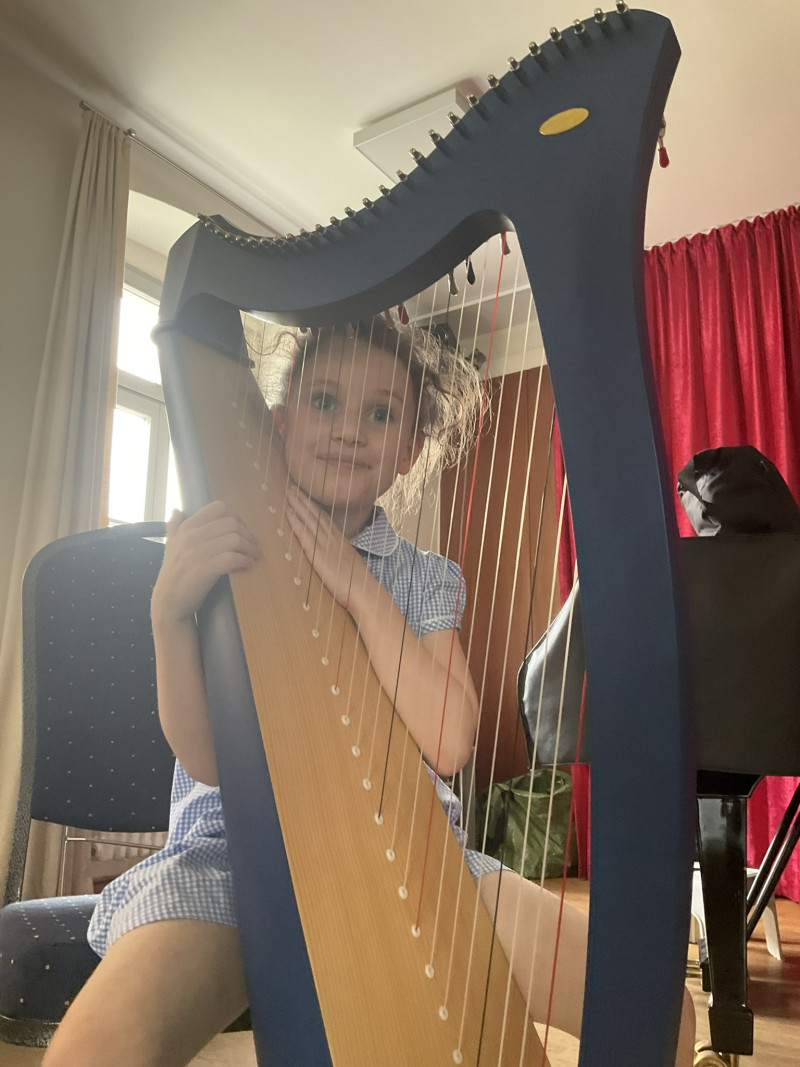 Sommerfest 2023 Stunde der offenen Tür - Harfe
